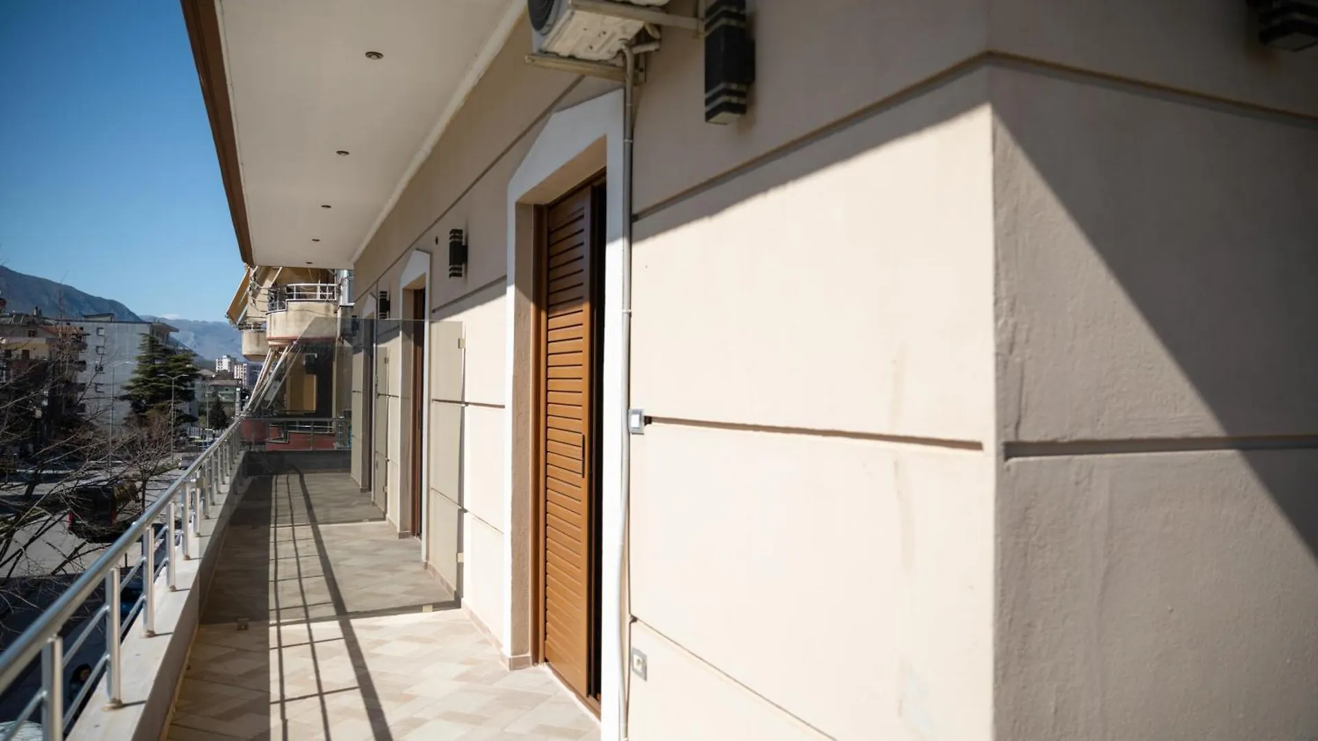 Bora Hotel Gjirokastër